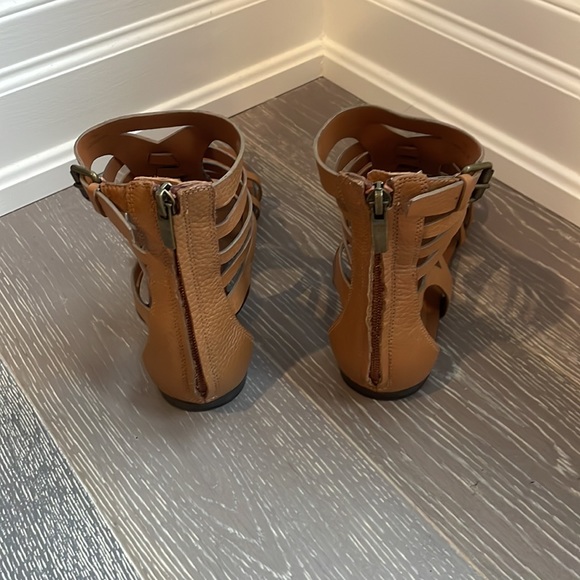 Enzo Angiolini Sandals - size 7. - Picture 5 of 5